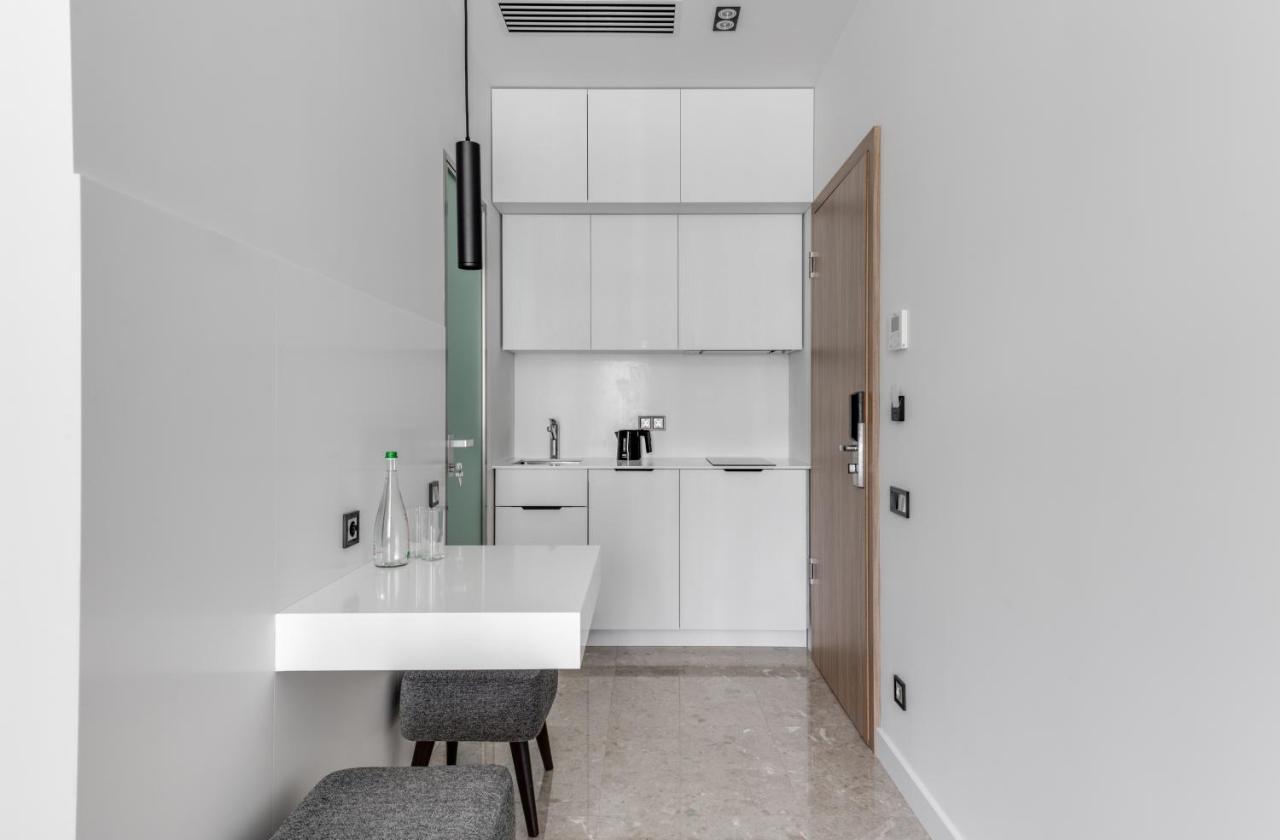 Basis Apartments - Adults Only Kyiv Exterior photo