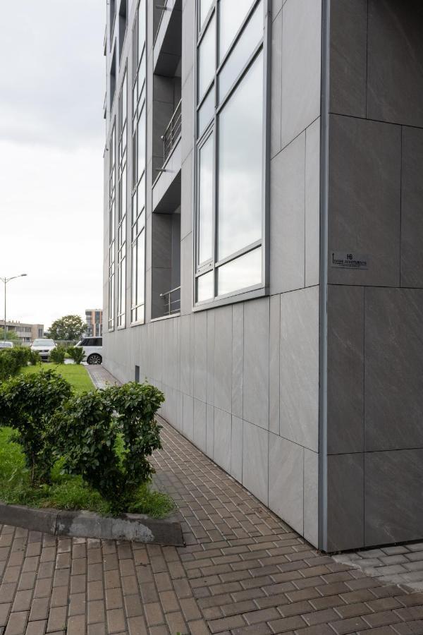 Basis Apartments - Adults Only Kyiv Exterior photo